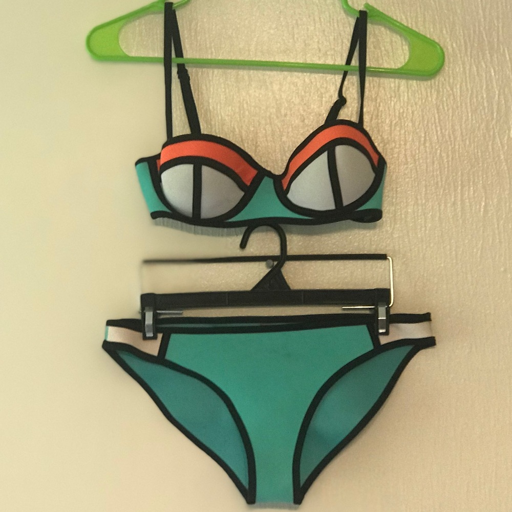 Beautiful body blast body con Bikini